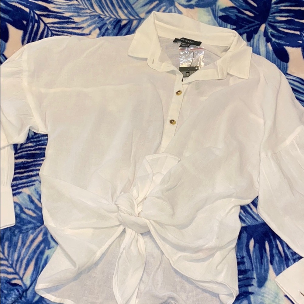 Puffy sleep button up crop top